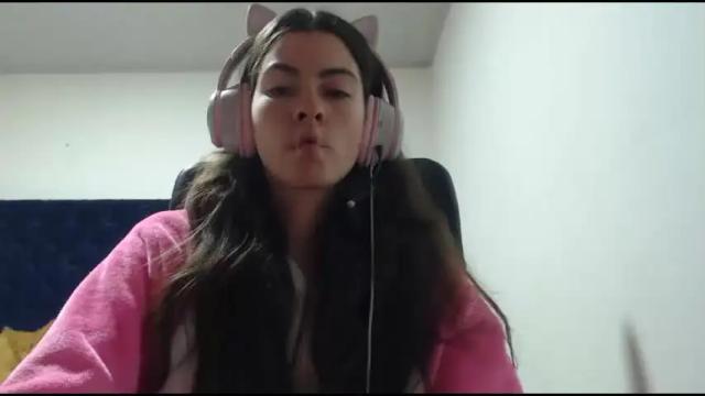 Image 12 of mariel_sins21 Stream on Chaturbate on 1 month ago