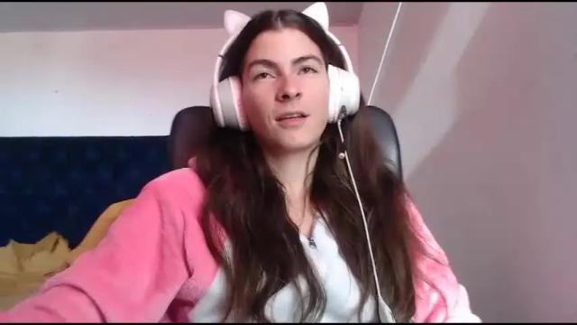 Image 3 of mariel_sins21 Stream on Chaturbate on 1 month ago