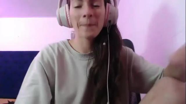Image 6 of mariel_sins21 Stream on Chaturbate on 1 month ago