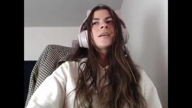 Image 3 of mariel_sins21 Stream on Chaturbate on 23 days ago