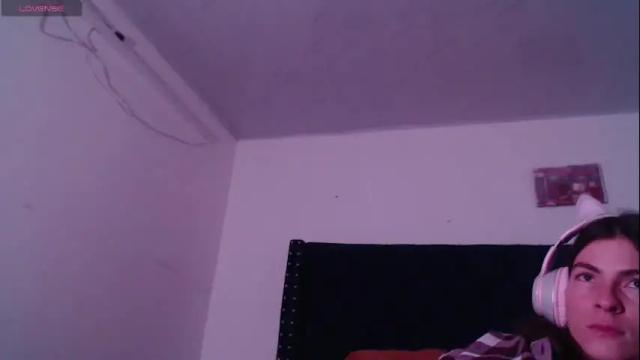 Image 11 of mariel_sins21 Stream on Chaturbate on 1 day ago