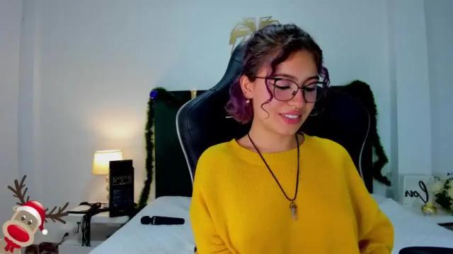 Image 12 of marietay Stream on Chaturbate on 18 months ago