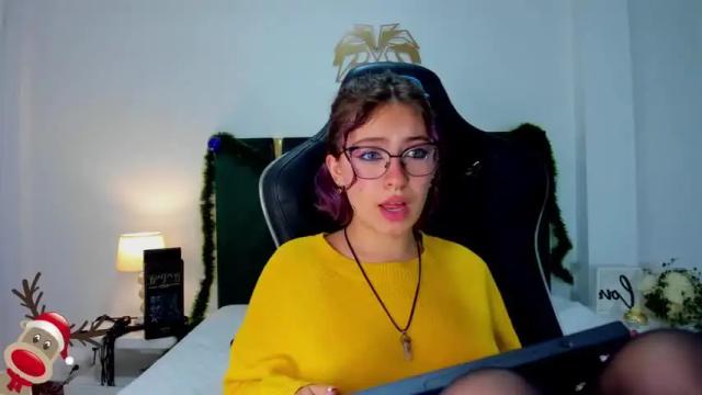 Image 7 of marietay Stream on Chaturbate on 18 months ago