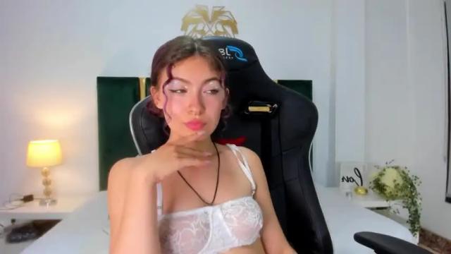 Image 12 of marietay Stream on Chaturbate on 17 months ago