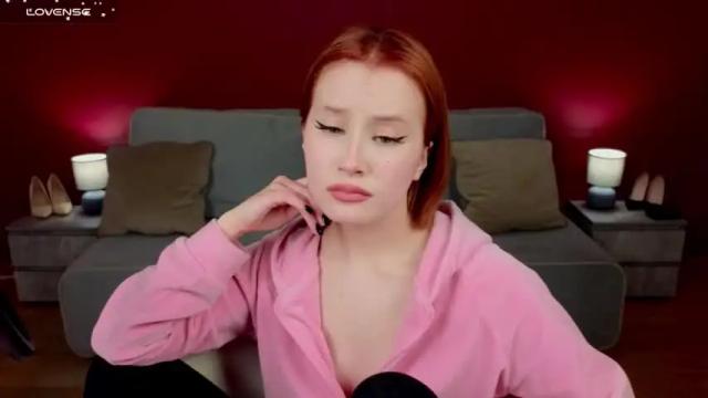 Image 7 of marietta__castro Stream on Chaturbate on 13 months ago