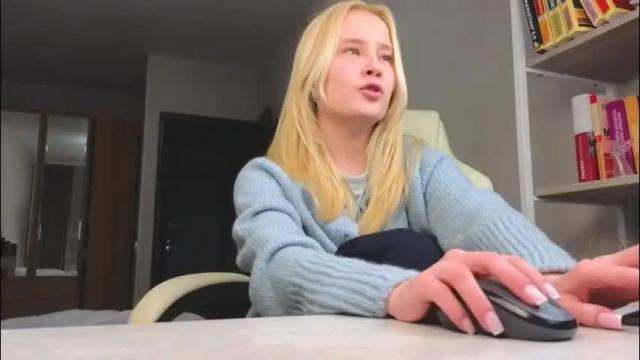 Image 8 of marietta__castro Stream on Chaturbate on 11 days ago