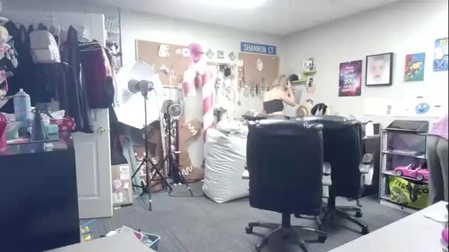 Thumbnail 3, mariewaters's Stream at Chaturbate, 20 months ago