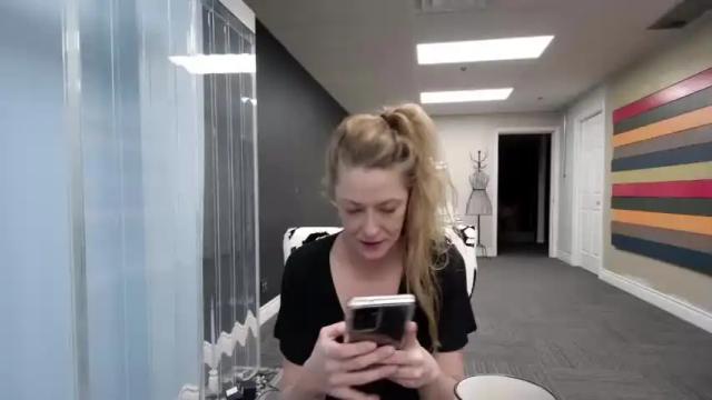 Image 4 of mariewaters Stream on Chaturbate on 17 months ago