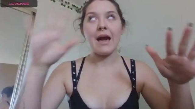 Thumbnail 1, mariexotics's Stream at Chaturbate, 20 months ago