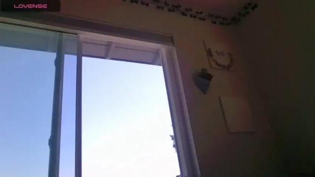 Image 3 of mariexotics Stream on Chaturbate on 20 months ago
