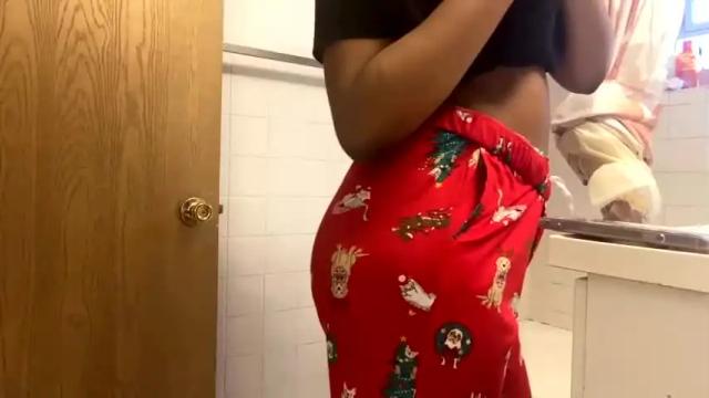 Image 4 of mariexxx22 Stream on Chaturbate on 17 months ago