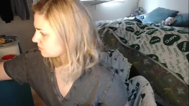 Image 11 of marigoldrue Stream on Chaturbate on 8 days ago