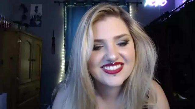 Image 7 of marigoldrue Stream on Chaturbate on 2 months ago