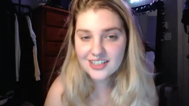 Image 12 of marigoldrue Stream on Chaturbate on 1 month ago