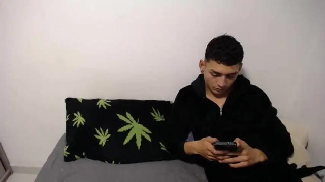 Thumbnail 1, mariham_01's Stream at Chaturbate, 16 months ago