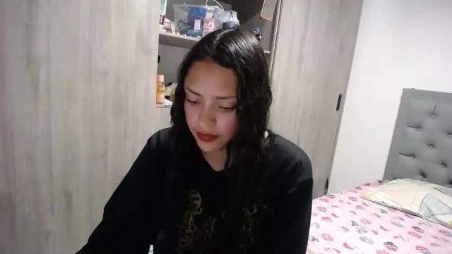 Thumbnail 2, mariham_01's Stream at Chaturbate, 16 months ago