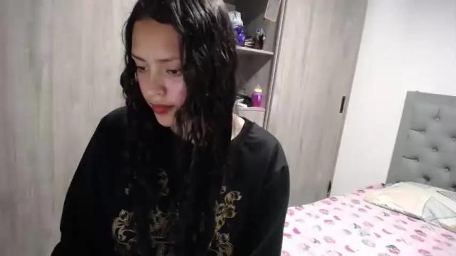 Image 8 of mariham_01 Stream on Chaturbate on 16 months ago