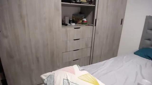 Image 10 of mariham_01 Stream on Chaturbate on 16 months ago