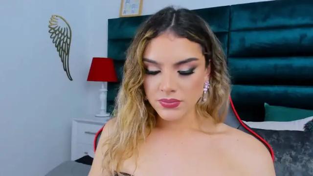 Image 12 of mariiahneedles Stream on Chaturbate on 14 months ago