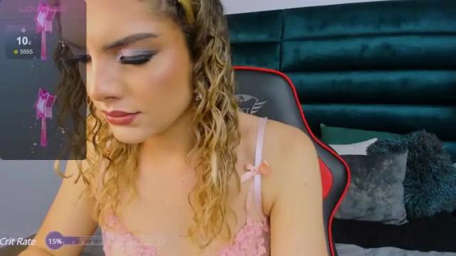 Image 3 of mariiahneedles Stream on Chaturbate on 13 months ago