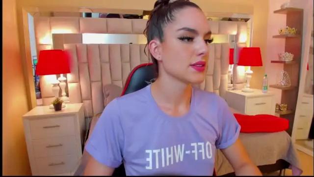 Image 6 of mariiahneedles Stream on Chaturbate on 1 month ago
