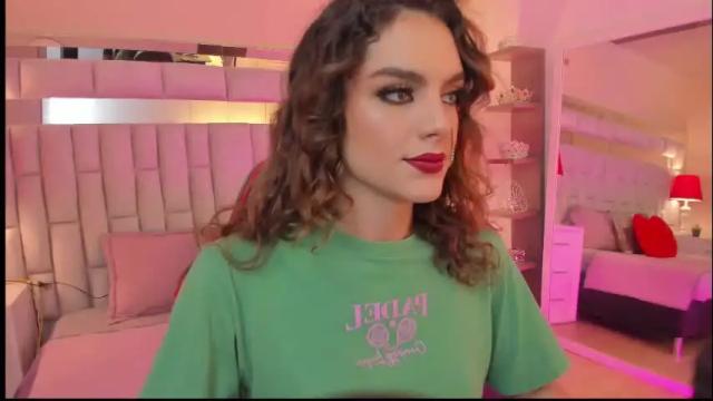 Image 4 of mariiahneedles Stream on Chaturbate on 1 month ago