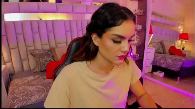 Image 4 of mariiahneedles Stream on Chaturbate on 1 month ago