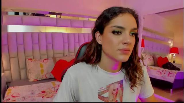 Image 11 of mariiahneedles Stream on Chaturbate on 1 month ago