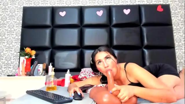 Image 11 of mariiana_fox Stream on Chaturbate on 5 days ago