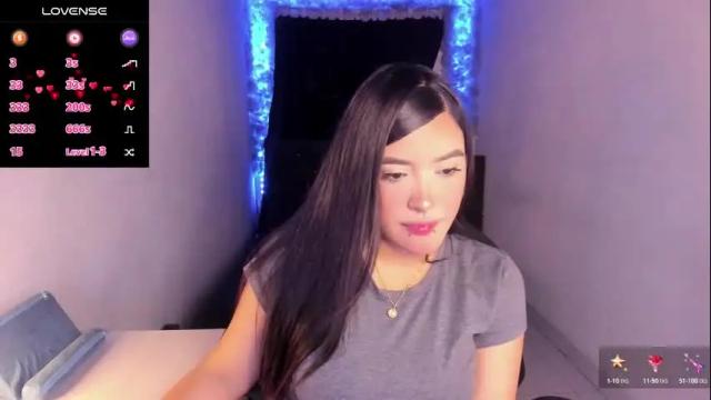 Image 2 of mariiana_hasper Stream on Chaturbate on 2 months ago