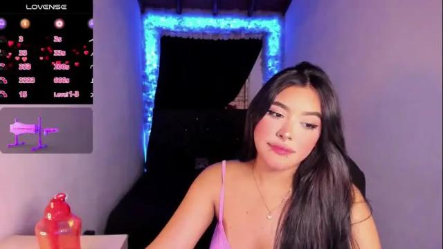 Image 7 of mariiana_hasper Stream on Chaturbate on 1 month ago