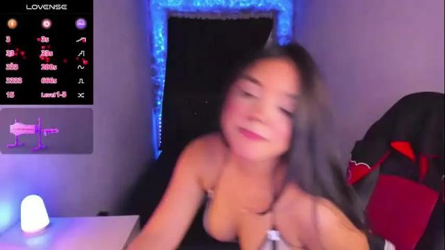 Image 2 of mariiana_hasper Stream on Chaturbate on 1 month ago