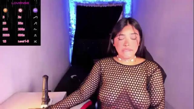 Image 2 of mariiana_hasper Stream on Chaturbate on 1 month ago