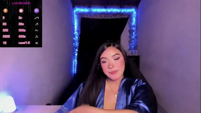 Image 10 of mariiana_hasper Stream on Chaturbate on 1 month ago