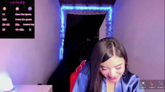 Image 3 of mariiana_hasper Stream on Chaturbate on 1 month ago