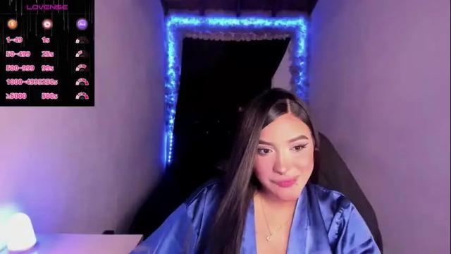 Image 4 of mariiana_hasper Stream on Chaturbate on 1 month ago