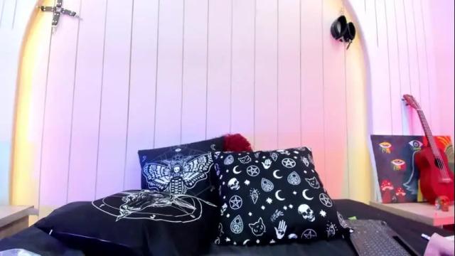 Image 12 of mariiana_velez Stream on Chaturbate on 5 days ago