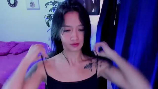 Thumbnail 3, mariianadiaz1_'s Stream at Chaturbate, 13 months ago