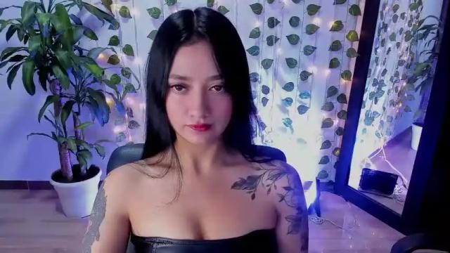 Image 3 of mariianadiaz1_ Stream on Chaturbate on 2 months ago