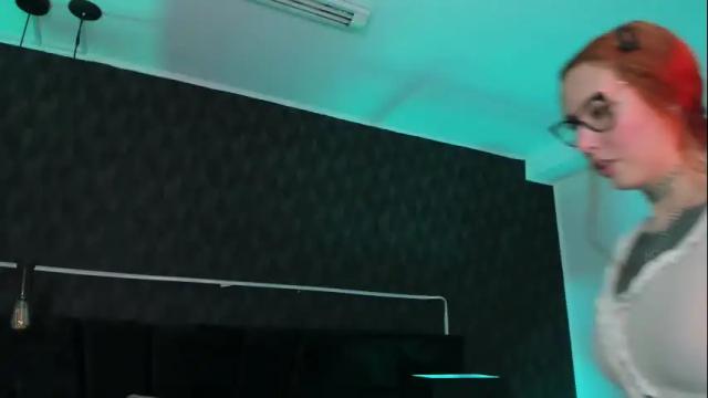 Image 11 of mariianna_lopez_ Stream on Chaturbate on 1 month ago