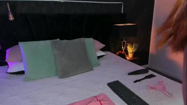 Image 11 of mariianna_lopez_ Stream on Chaturbate on 20 days ago