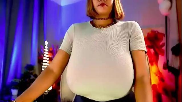 Image 3 of mariicha Stream on Chaturbate on 1 month ago