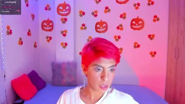 Image 2 of mariie_brown Stream on Chaturbate on 15 months ago