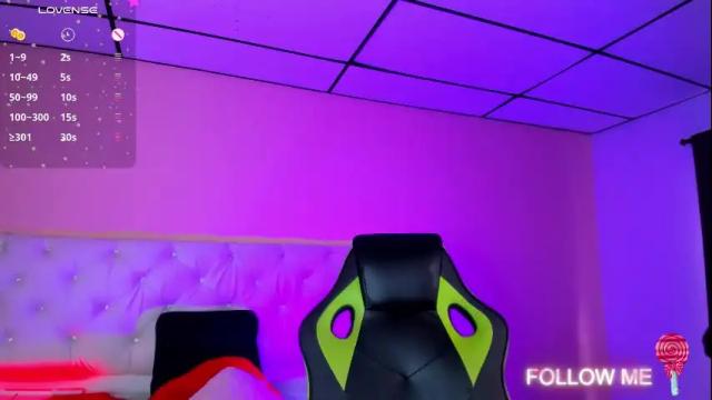 Image 3 of mariie_tayy Stream on Chaturbate on 1 month ago