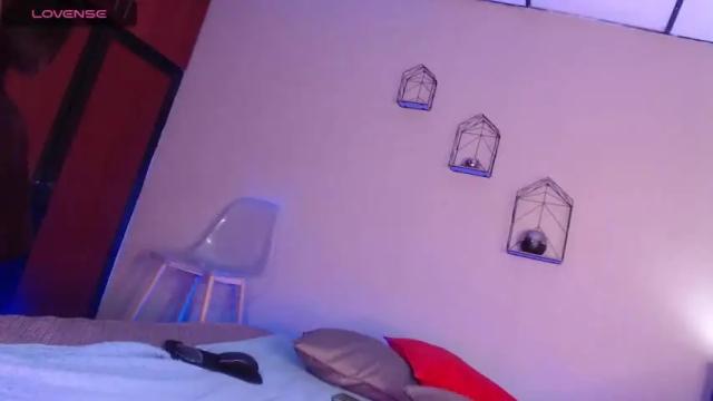 Image 12 of mariieprice Stream on Chaturbate on 13 months ago