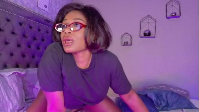 Image 8 of mariieprice Stream on Chaturbate on 12 days ago