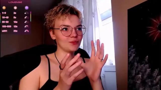 Image 11 of marilaass Stream on Chaturbate on 1 month ago
