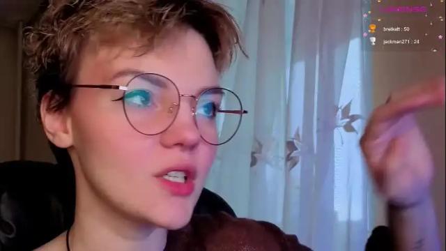 Image 11 of marilaass Stream on Chaturbate on 8 months ago