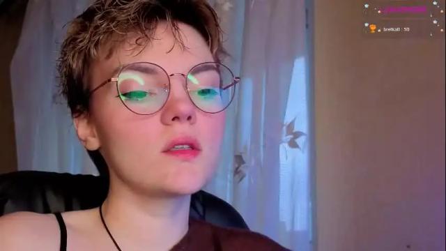 Image 6 of marilaass Stream on Chaturbate on 8 months ago