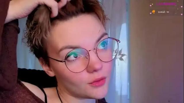 Image 8 of marilaass Stream on Chaturbate on 8 months ago